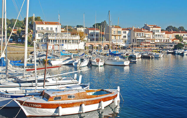 Le Village - Photo 25