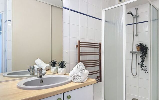 Les Roches - Photo 17